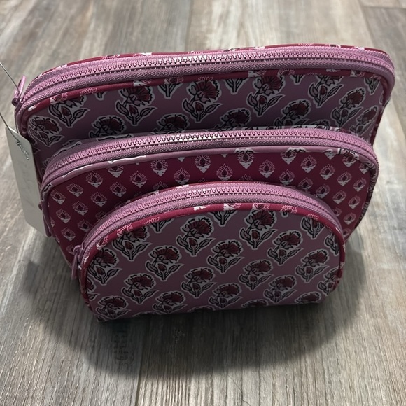 Dwell Studio Travel Case 3 piece purple floral set NEW - Picture 2 of 8